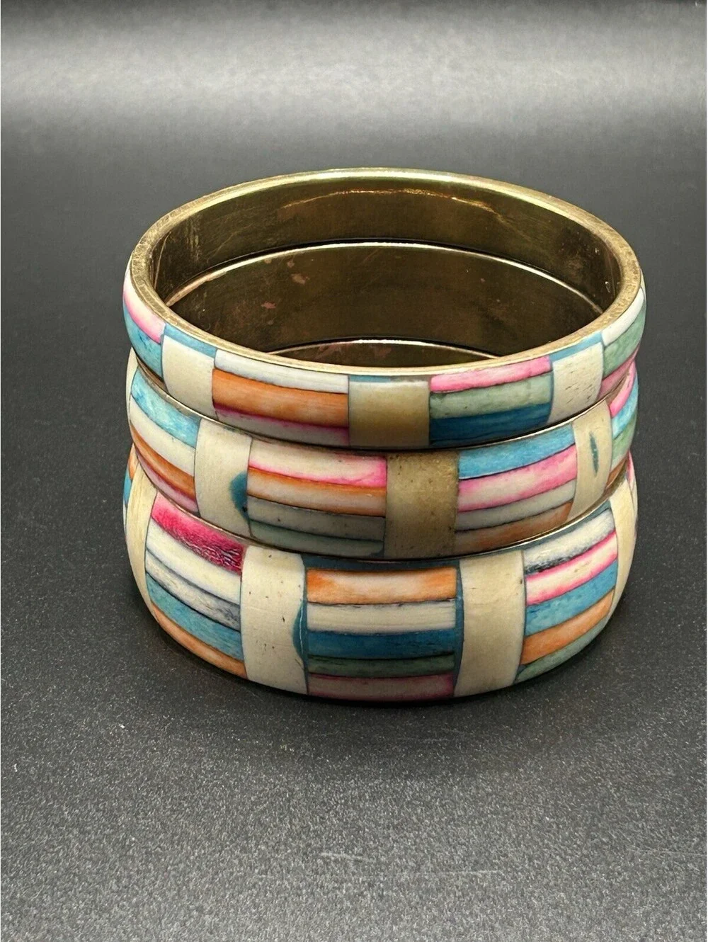 Vintage Set Of 3 Brass / Plaid Pastel Colored Bangles 1970’s